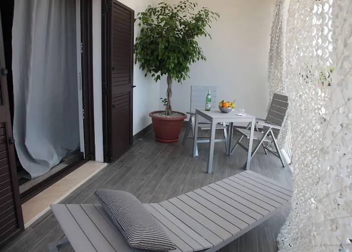 Residenza Roma 特罗佩阿