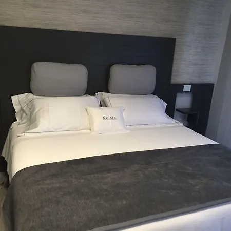 Residenza Roma Bed & Breakfast 4*