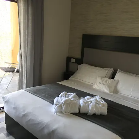 Residenza Roma 4*