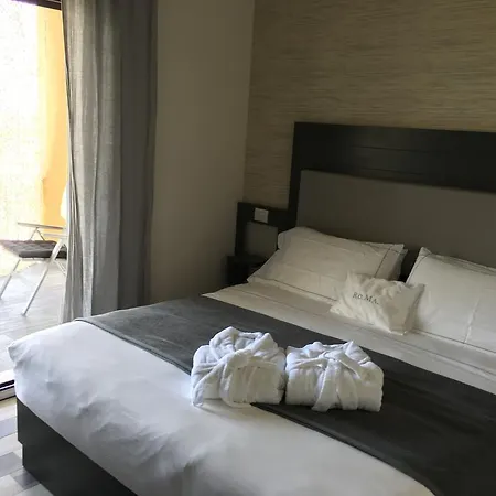 Residenza Roma 3*